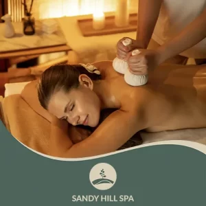 Sandy Hill Spa 藥草球按摩